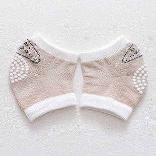 Light beige baby knee pads